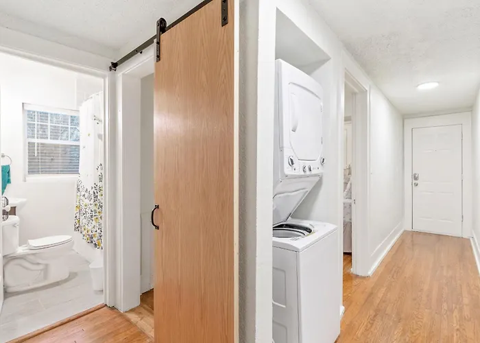 Carson Flats #5 | 1br • Near Bok• Osu Med•dtwn * Tulsa