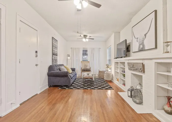 Carson Flats #5 | 1br • Near Bok• Osu Med•dtwn